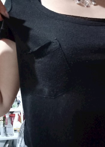 Siyah V Yaka tişört - Görsel 4