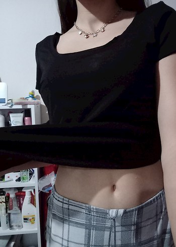 Siyah V Yaka tişört - Görsel 3