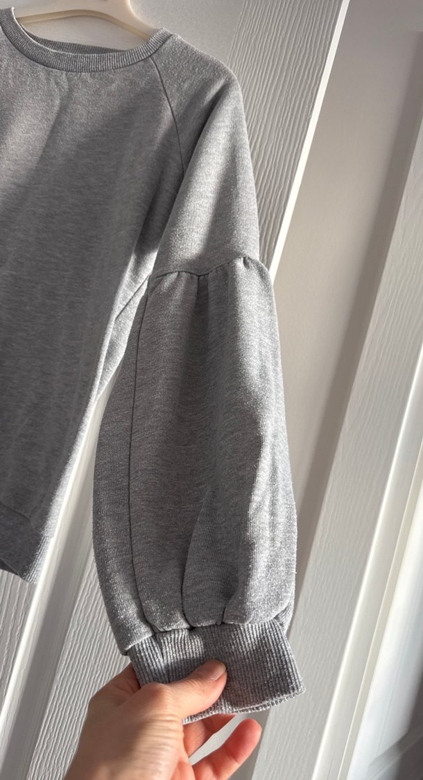 Gri Kadın Uzun Kollu Fırfırlı Sweatshirt - Görsel 3