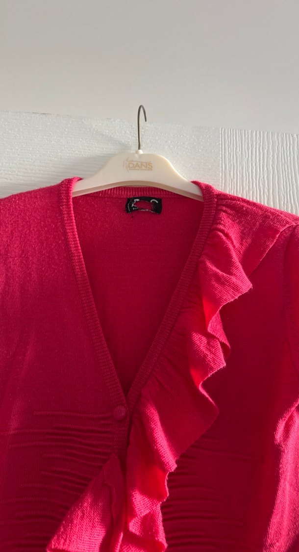 Pembe V Yaka Fırfırlı Hamile Hırka - Görsel 3