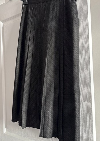 Gri Piliseli Midi diz altı etek Kadın Etek - Görsel 4