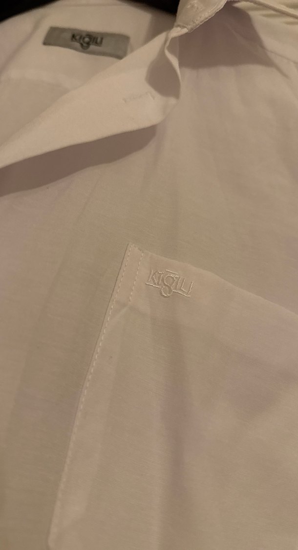 Düğmeli Beyaz Keten Erkek Gömlek kigılı marka - Görsel 3