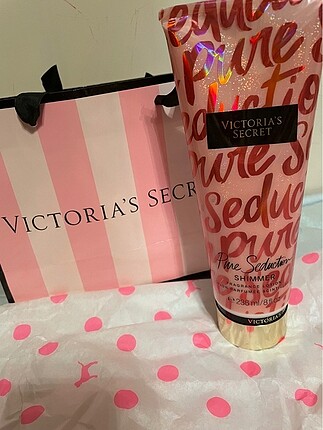 Victoria?s Secret Pure Seduction Vücut Losyonu