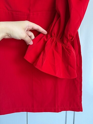 U Yaka Bilek Büzgü Detay Kalem Elbise - Görsel 2