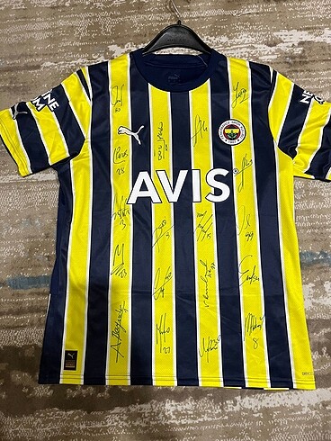 Fenerbahçe imzalı forma