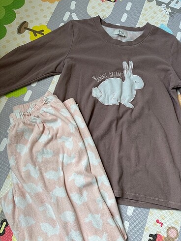 Diğer Pijama takımı