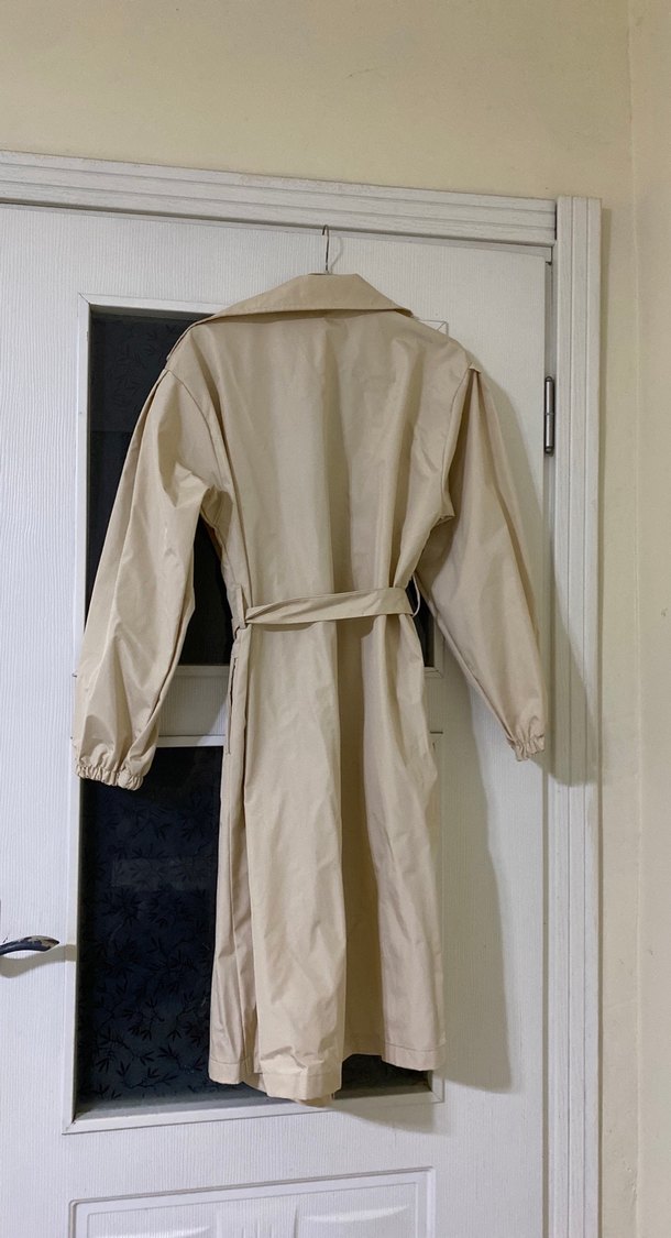 Bej Beli Kuşaklı Uzun Kadın Trençkot - Görsel 2