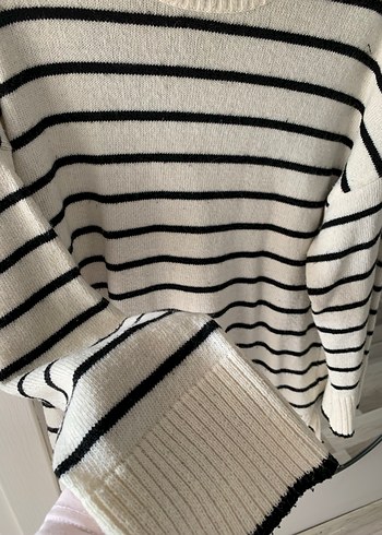 Kadriye Baştürk Çizgili Triko Kazak - Görsel 5