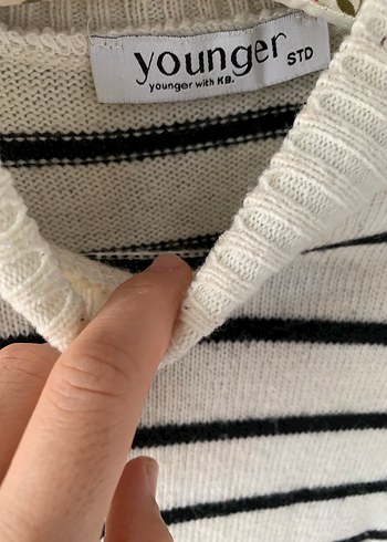 Kadriye Baştürk Çizgili Triko Kazak - Görsel 4