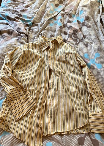 Sarı Çizgili Kısa Kollu Kadın Gömlek - Görsel 3