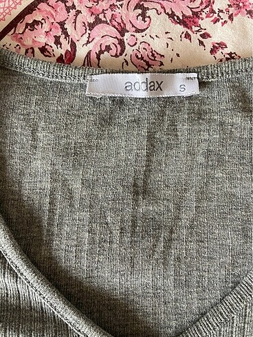 Addax Crop bluz