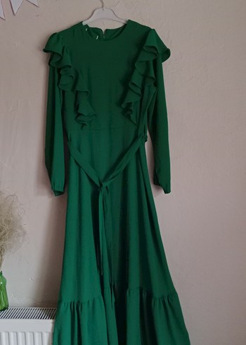 Uzun Kollu Yeşil Fırfırlı Uzun Elbise - Görsel 3