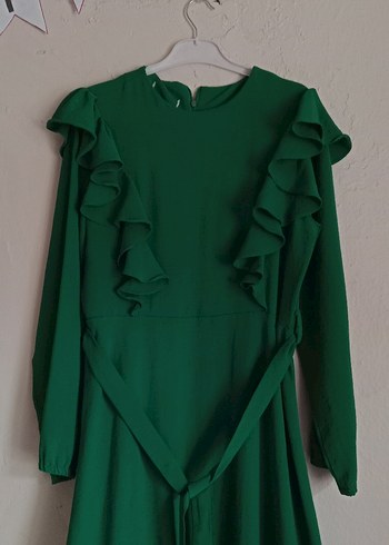 Uzun Kollu Yeşil Fırfırlı Uzun Elbise - Görsel 4