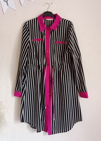 Pembe Detaylı Çizgili Tunik - Görsel 3