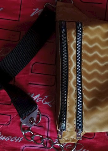 Sarı Yılan Desenli Kadın Çapraz Çanta - Görsel 2