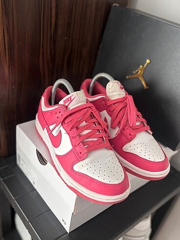 37,5 Beden NİKE DUNK LOW PİNK AYAKKABI 37.5 NO