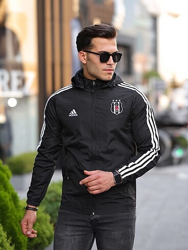 Taraftar yağmurluk