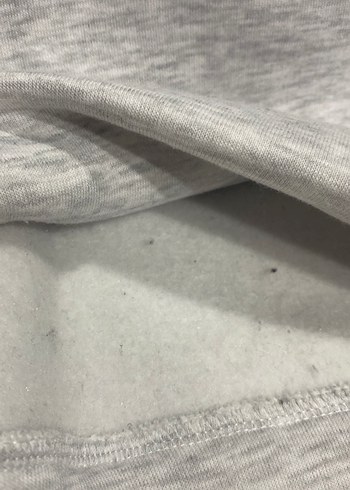 Gri Fermuarlı Erkek - Görsel 2