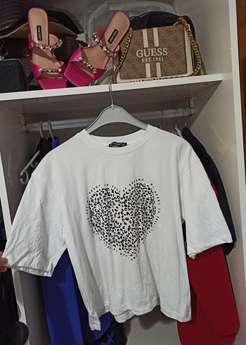 Beyaz Baskılı Kısa Kollu Tişört