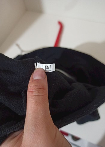 Siyah Kapüşonlu Fermuarlı Kadın Ceket - Görsel 4