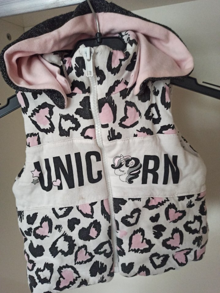 Kız Çocuk Kapüşonlu Kürklü Pembe Yelek - Görsel 2