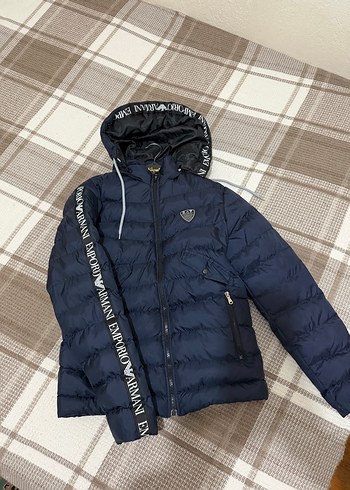 Emporio Armani Erkek Sisme Mont Emporio Armani