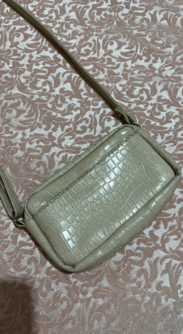 Krem rengi Yılan Derisi Desenli Deri Kadın Çanta - Görsel 2