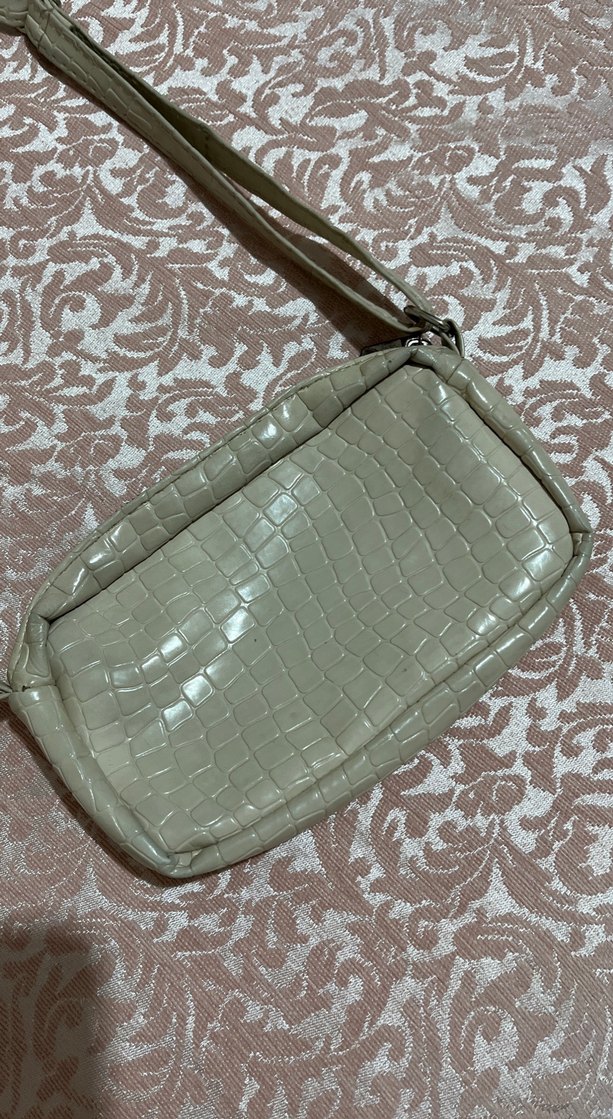 Krem rengi Yılan Derisi Desenli Deri Kadın Çanta - Görsel 3