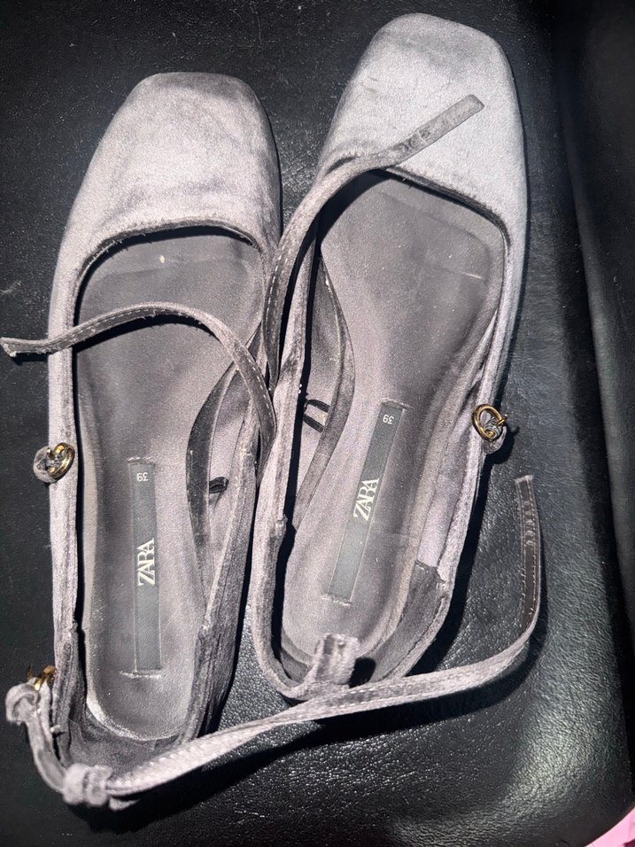 Zara Siyah Süet Tokalı Topuklu Kadın Babet - Görsel 2