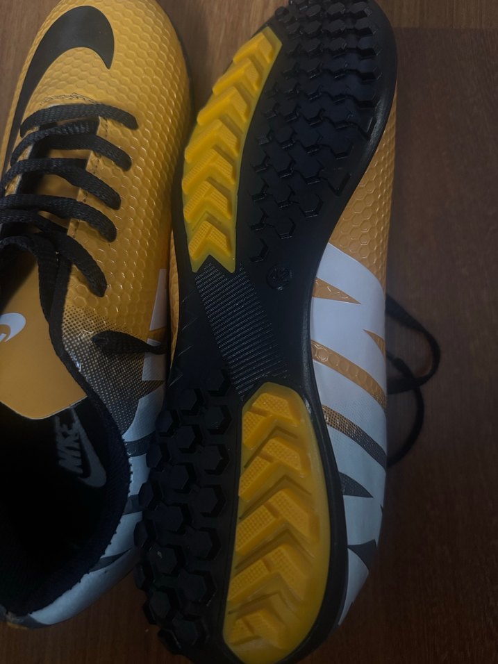 Nike Originals Sarı Erkek Futbol Ayakkabısı - Görsel 2