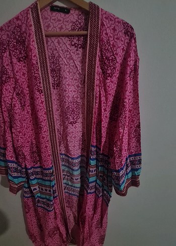 Zara Bohem Pembe Desenli Uzun Kimono
