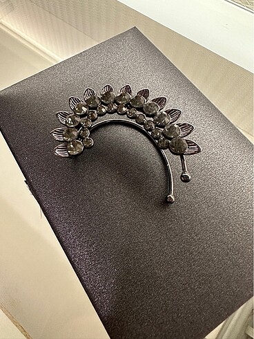 Earcuff