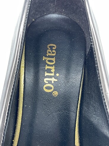 39 Beden gri Renk Diğer Stiletto %70 İndirimli.