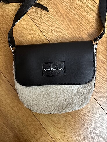 Calvin Klein Calvin Klein