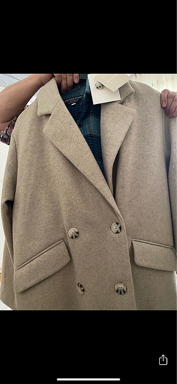 Pull and Bear etiketli