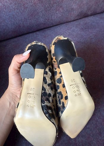 Kahverengi Leopar Desenli Tüylü Stiletto - Görsel 5