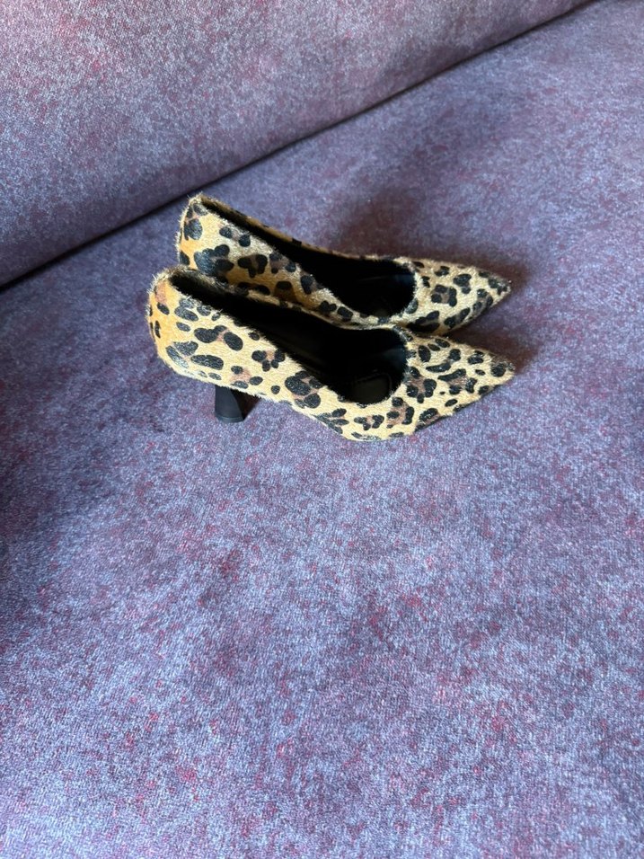 Kahverengi Leopar Desenli Tüylü Stiletto - Görsel 2