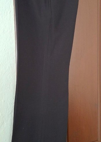 Siyah Kadın Midi Kumaş Pantolon