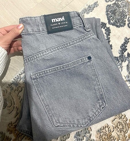 36 Beden Gri jean