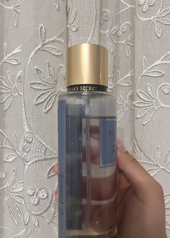 Victoria's Secret Rush Vücut Spreyi - Görsel 3