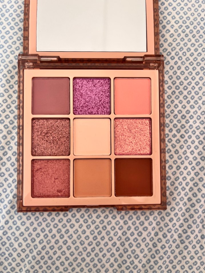 Huda Beauty Nude Light Allık - Görsel 4