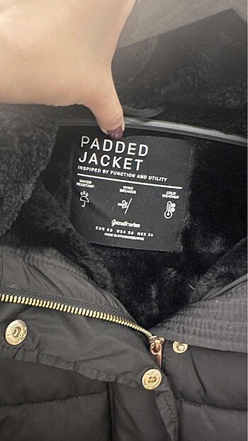 xs Beden Şişme Mont Stradivarius