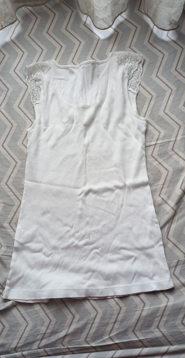 Dantel Detaylı Beyaz Kadın Atlet - Görsel 3