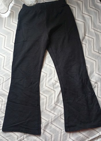 Kızlar İçin Siyah Bol Kesim Pantolon - Görsel 2