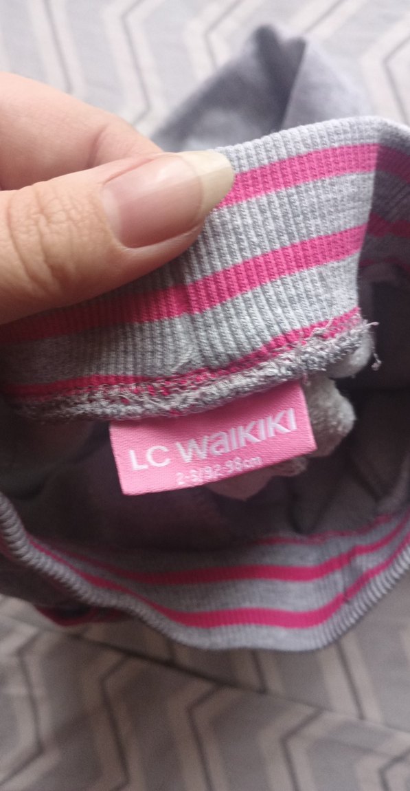 Kız Çocuk Gri Nakışlı Rahat Eşofman Altı - Görsel 3