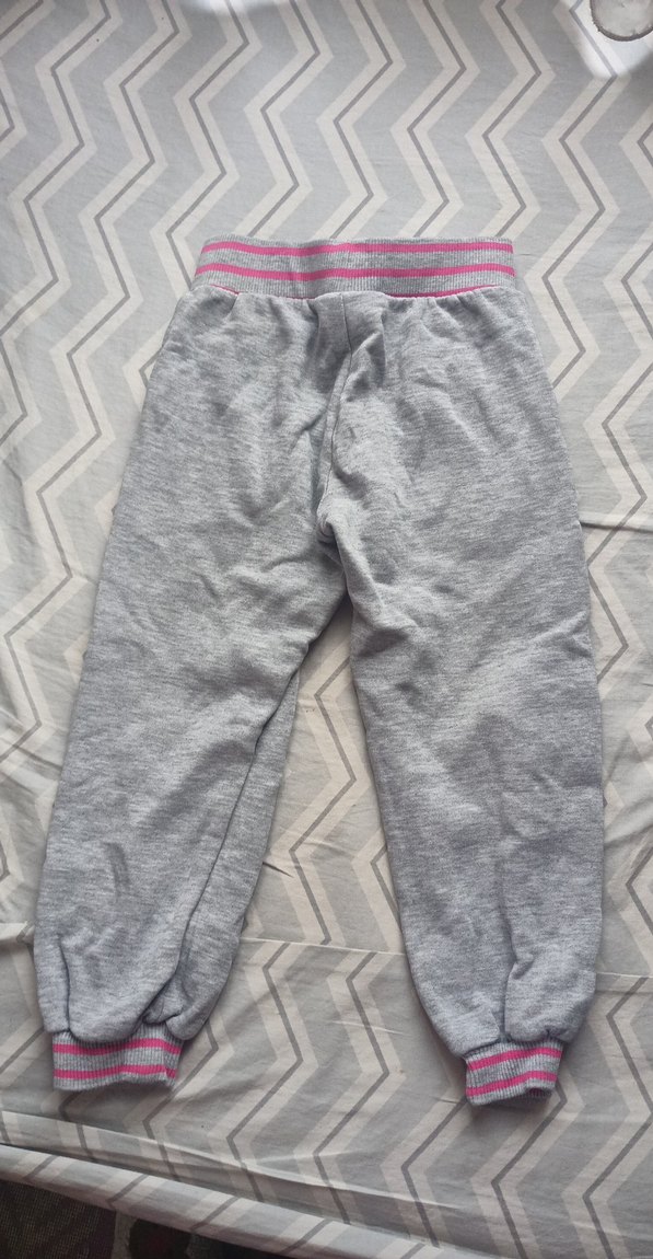 Kız Çocuk Gri Nakışlı Rahat Eşofman Altı - Görsel 2