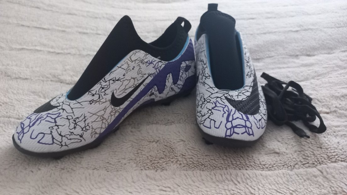 Mor Baskılı Erkek kranpon Futbol Ayakkabısı Velcro - Görsel 3