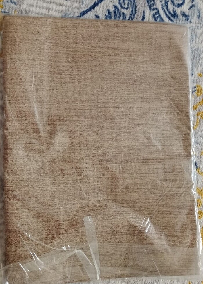 100*140 masa örtüsü  - Görsel 2