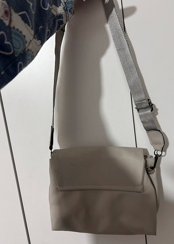 Gri Minimalist Kadın Omuz Çantası - Görsel 4