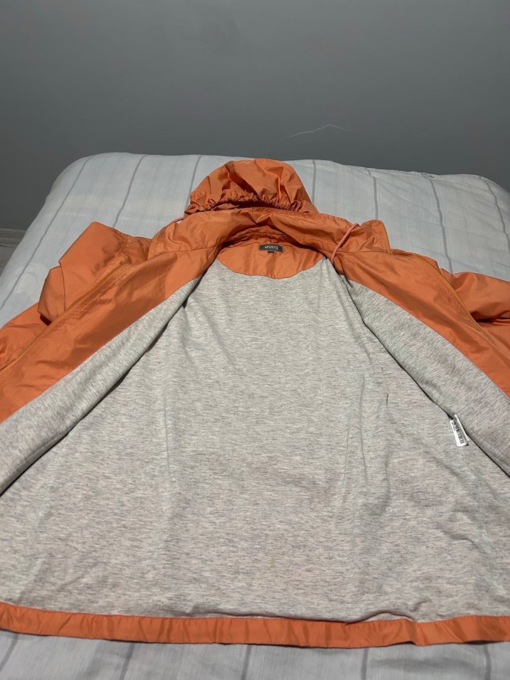 Kahverengi Turuncu Kapüşonlu Kadın Ceket Yağmurluk - Görsel 3